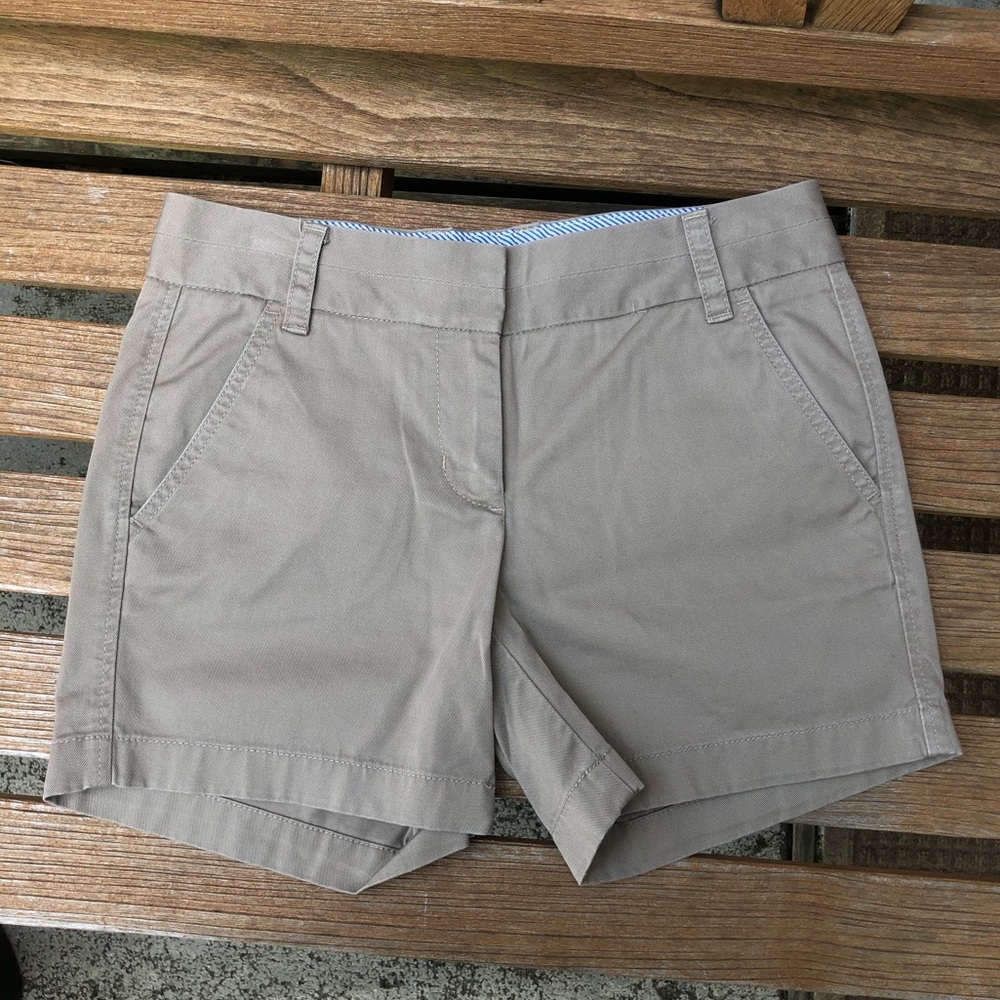 J.Crew vintage “broken-in” chino shorts - khaki